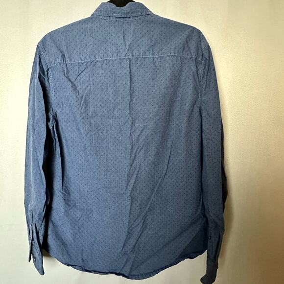 Men's EUC Levi's Slim Fit Long Sleeve Casual Button Down Shirt Cotton Blue Sz L - Picture 2 of 5